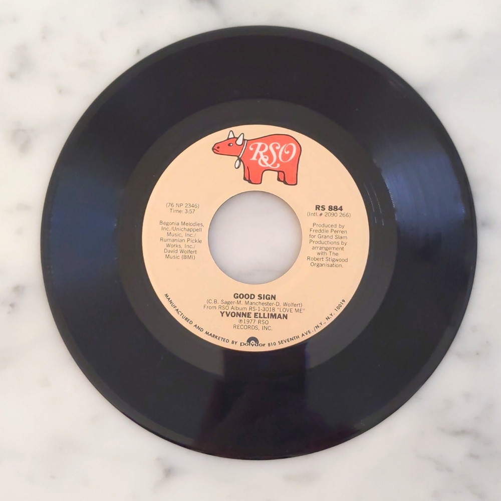 Vintage 1977 Yvonne Elliman: Good Sign and If I Can't Have You.